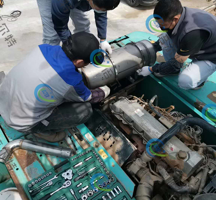 柳工挖机尾气净化装置
